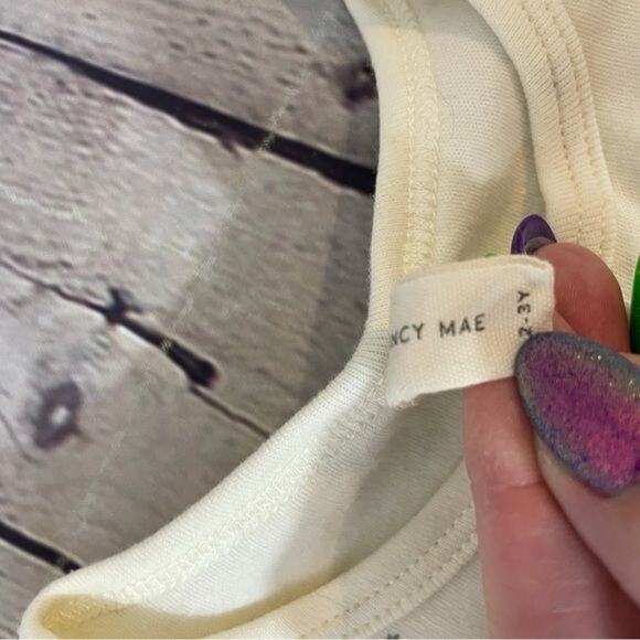 Quincy Mae Star Pattern Long Sleeve Romper - Picture 4 of 4